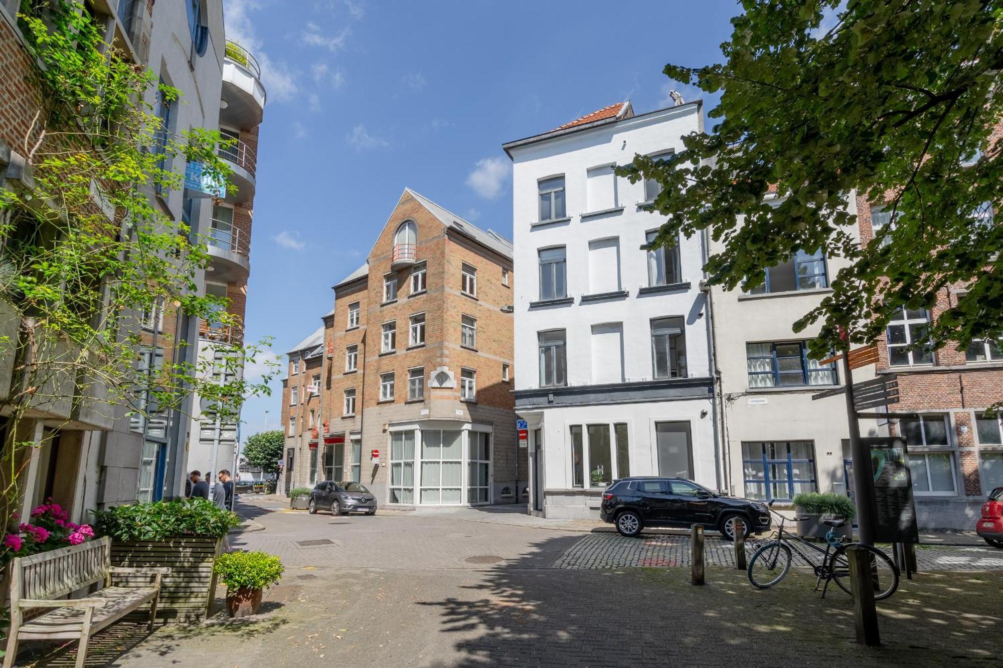 Light Modern Apartment In The Heart Of Anvers Dış mekan fotoğraf